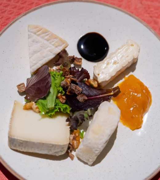 Privatisation et repas de groupes à Claviers